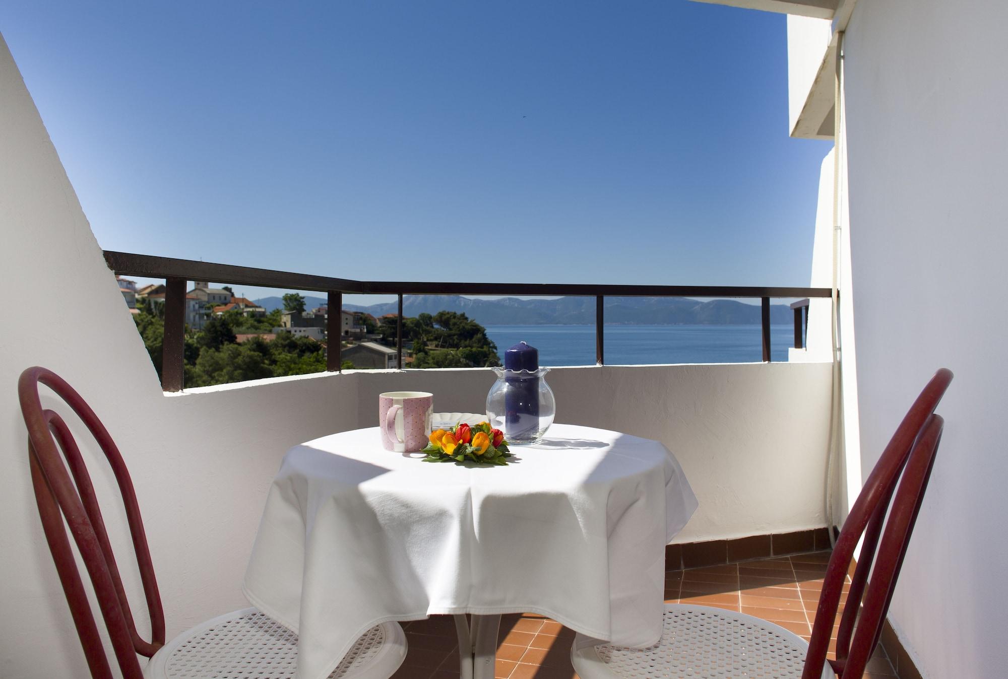 Hotel Laguna Gradac  Extérieur photo
