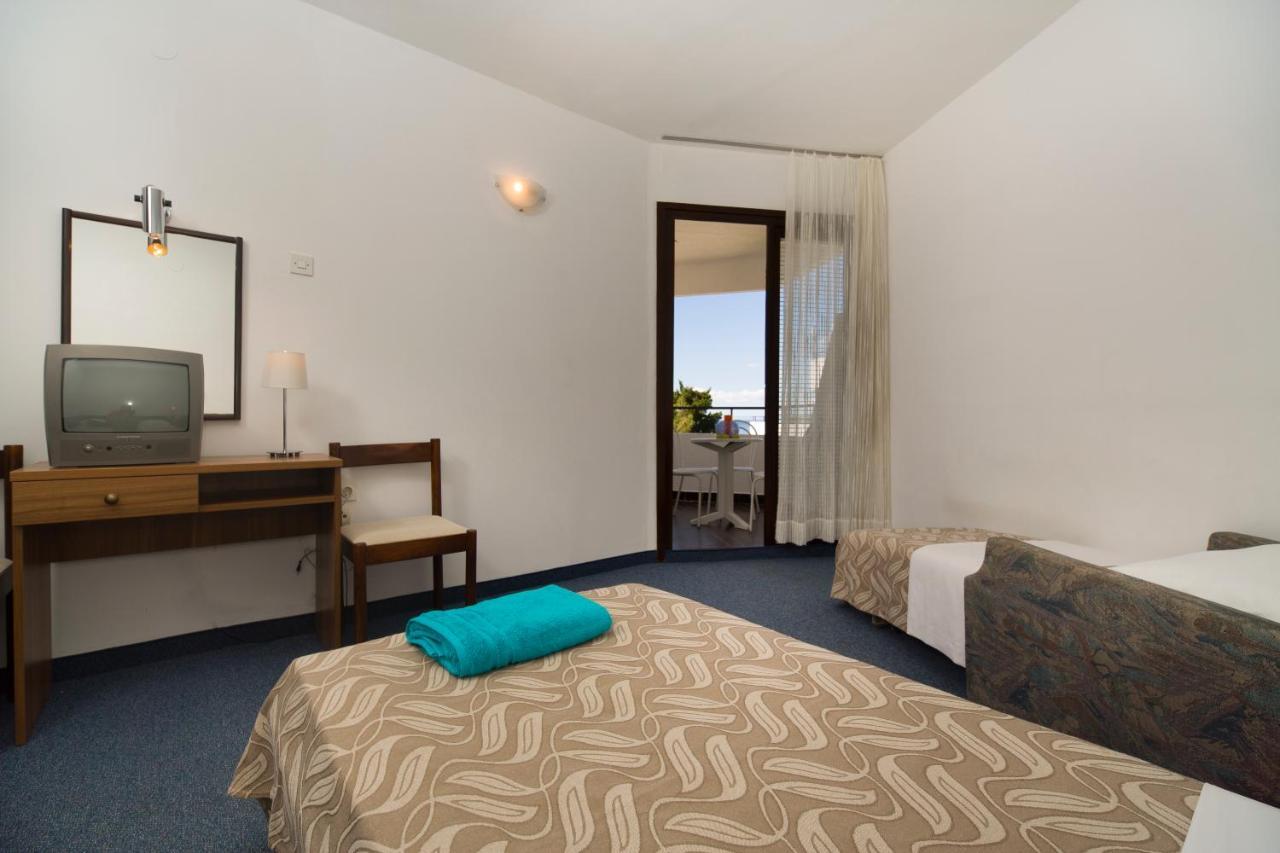Hotel Laguna Gradac  Extérieur photo