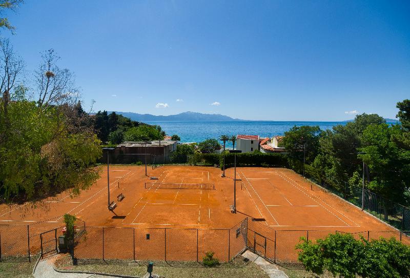 Hotel Laguna Gradac  Extérieur photo